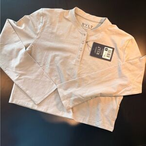 BYLT Basic Lux Relaxed Long Sleeve Cropped Henley New Storm Size small Soft